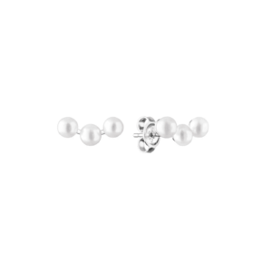 Three elegant white pearls on a minimalist silver stud earring, showcasing a modern yet classic design.