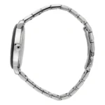 TRUSSARDI R2453147015-3 Elegantne hõbedane käekell läikiva metallvõruga, esitlemas oma elegantselt külgprofiili ja ümmargust korpust.