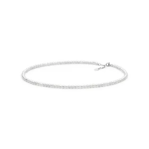 Elegant white pearl necklace with a secure clasp, showcasing a classic design suitable for various occasions.