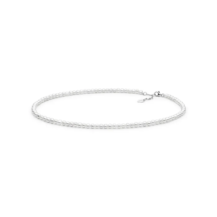 Elegant white pearl necklace with a secure clasp, showcasing a classic design suitable for various occasions.